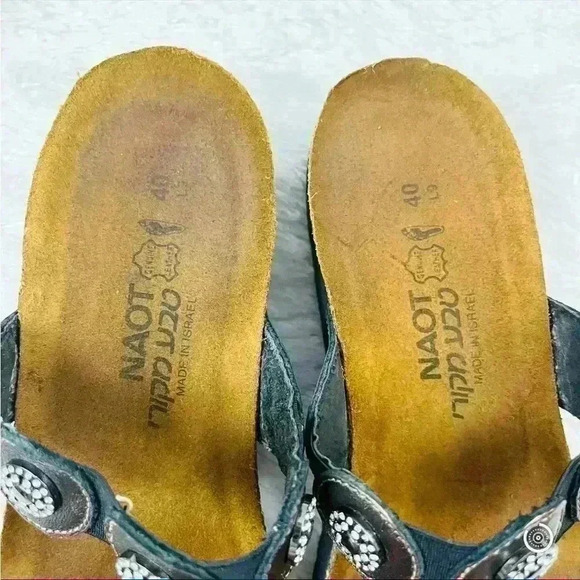 Naot Bronze Double Leather Strap Embellish Suede Cork Comfort Sandal Size 9 - Picture 13 of 14